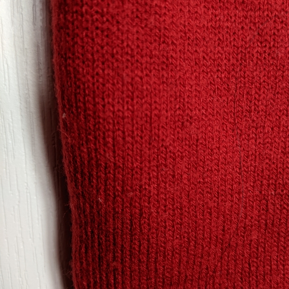 3/$20 Van Heusen Women's V-Neck Red Sweater - Picture 6 of 8